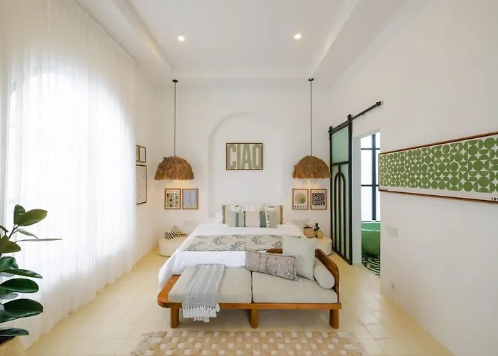 Ocean View 4br Design With Lap Pool & Rooftop Jacuzzi Villa