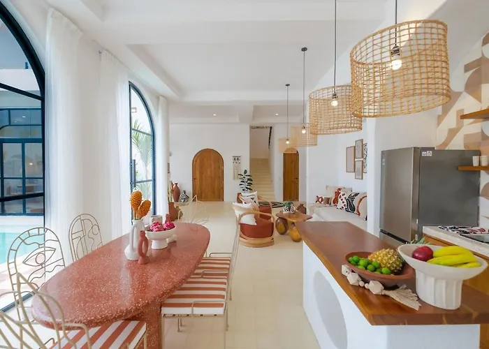 Villa Ocean View 4br Design With Lap Pool & Rooftop Jacuzzi